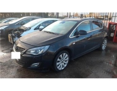 BSI Opel Astra J Berlina 5p  2 0 Cosmo [2 0 Ltr  - 118 kW 16V CDTI]