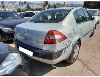 Renault MEGANE II Sedán  1 9 dCi 