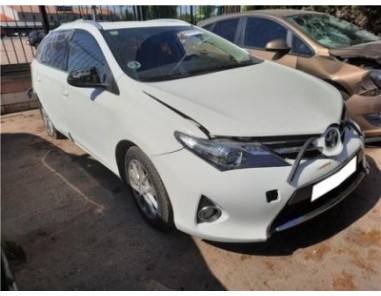 Aleta Delantera Izquierda Toyota Auris  1 4 D-4D