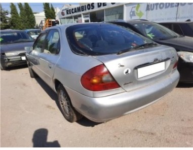 Aleta Delantera Izquierda Ford MONDEO II  1 8 TD