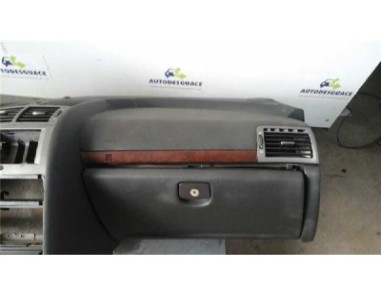 Salpicadero Peugeot 407 2 0 16V HDi FAP 