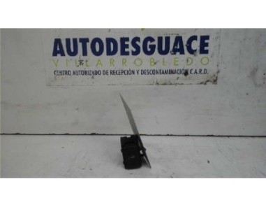 Botonera Puerta Delantera Derecha Volkswagen GOLF IV BERLINA 1 9 TDI 