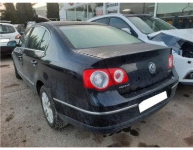 Puerta Delantera Izquierda Volkswagen Passat Berlina  2 0 TDI 16V