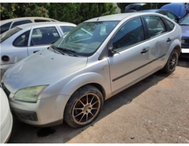 Ford FOCUS BERLINA 1 6 TDCi 