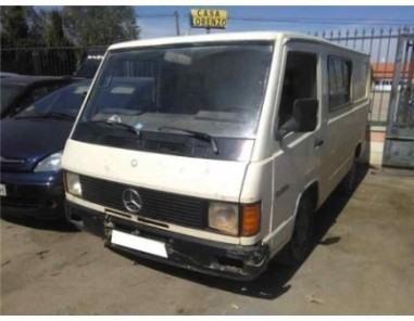 MERCEDES MB 100 D CAJA CERRADA / COMBI 2 4 D 