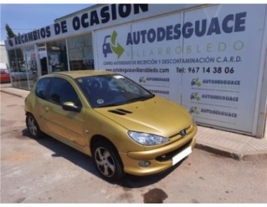 Peugeot 206  1 6 16V