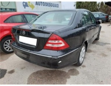 Mercedes-Benz Clase C  Berlina  2 2 220 CDI   [2 2 Ltr  - 110 kW CDI CAT]