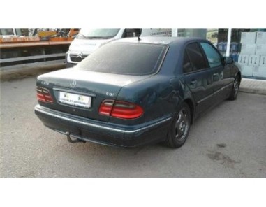 MERCEDES CLASE E  BERLINA DIESEL 3 2 CDI 